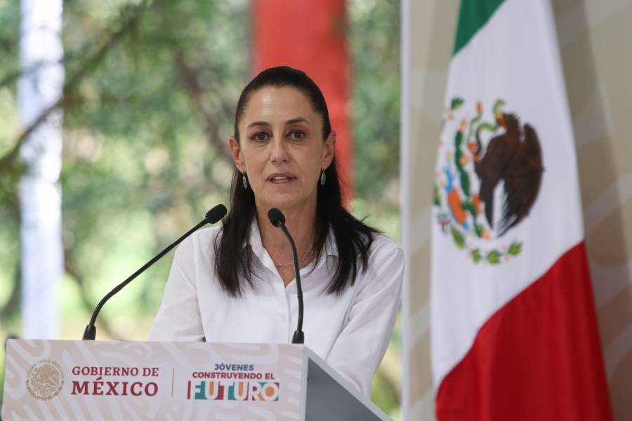 Sheinbaum rechaza influencias en beca del Conacyt para su hija