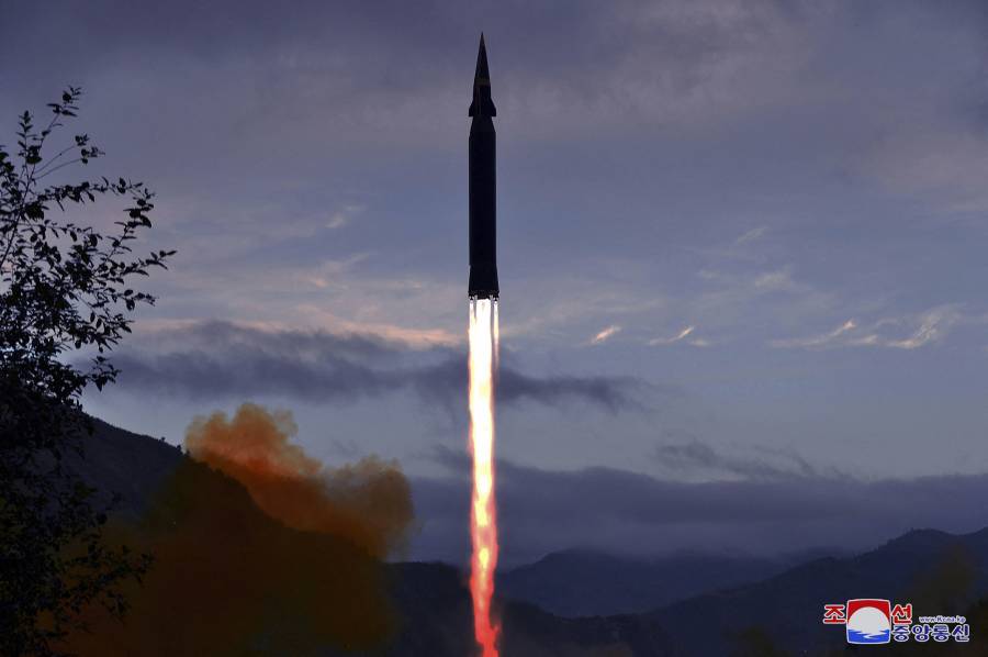 Corea del Norte dice haber probado un misil hipers&oacute;nico