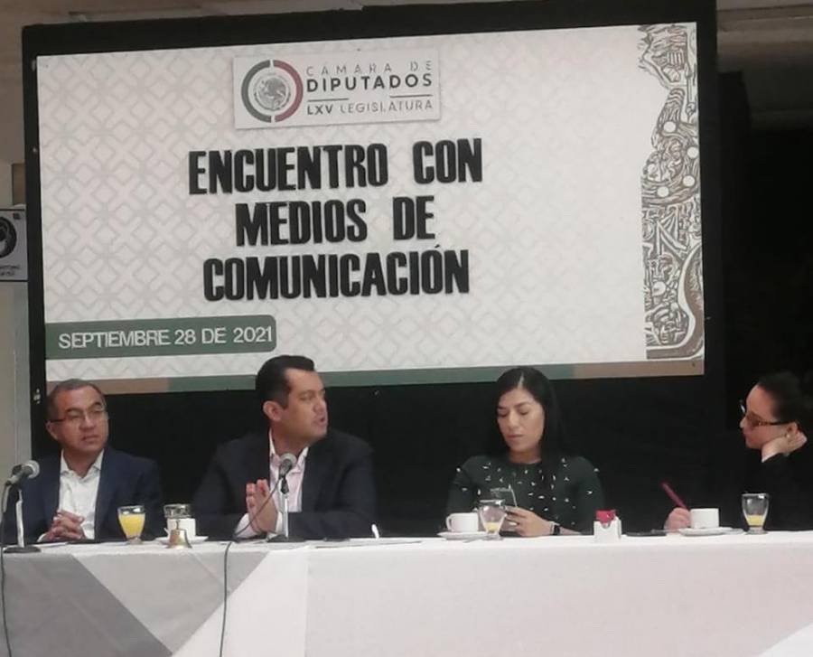 Le entra Morena a tema de científicos de Conacyt acusados de peculado