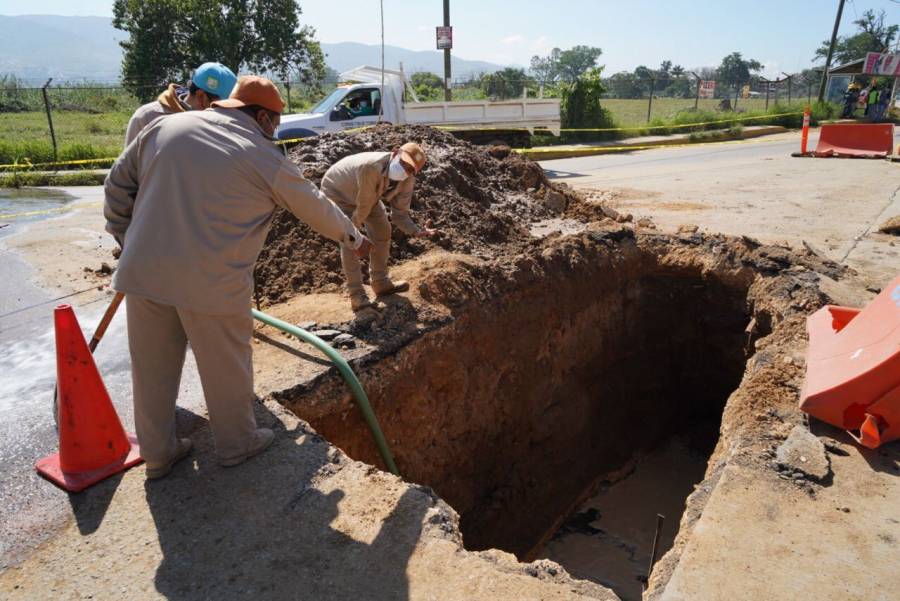Por obras de CFE, dejan sin agua a más de 50 colonias en Oaxaca