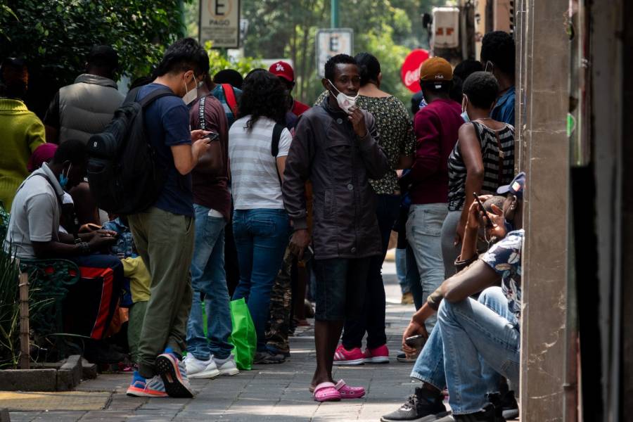 México reanuda vuelos de repatriación de migrantes haitianos