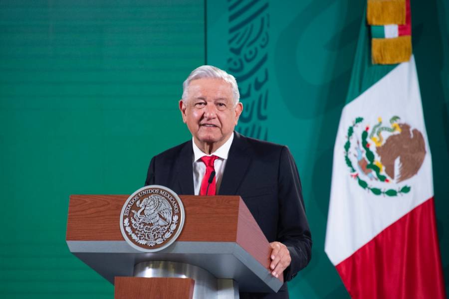 Son libres, dice AMLO de nueva bancada “rebelde” en Senado; llama a legisladores a no actuar por intereses ajenos