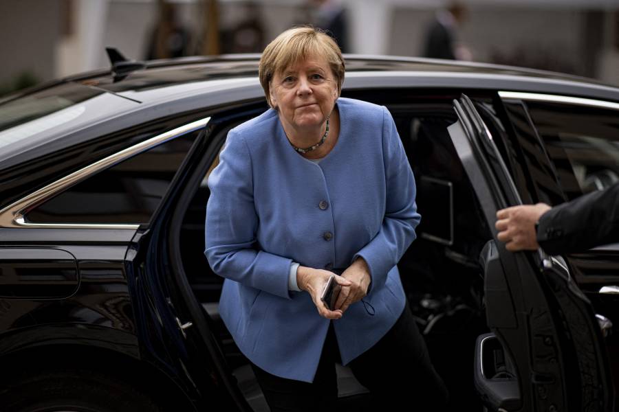 Angela Merkel felicita a Olaf Scholz por su victoria en elecciones alemanas
