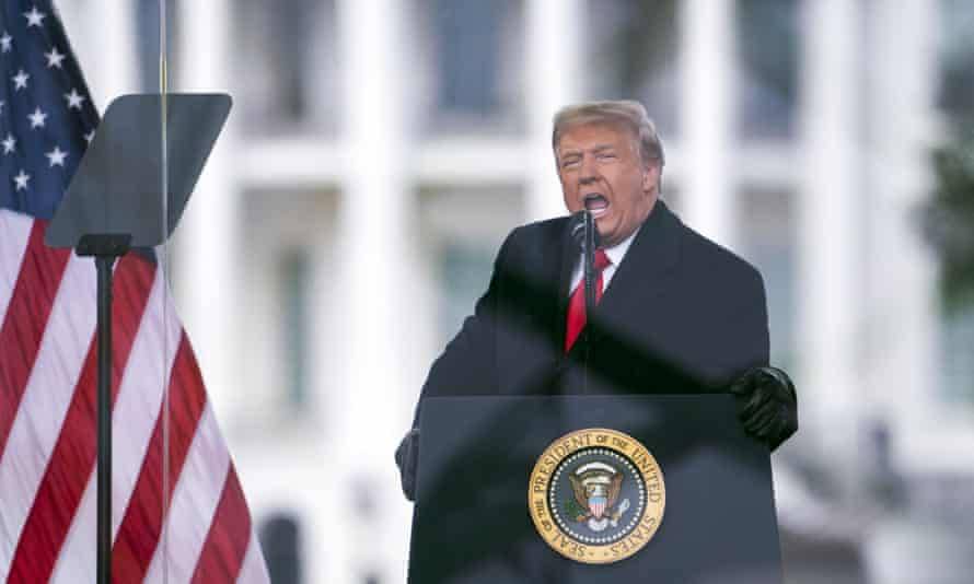 Donald Trump pide que reabran su cuenta de Twitter