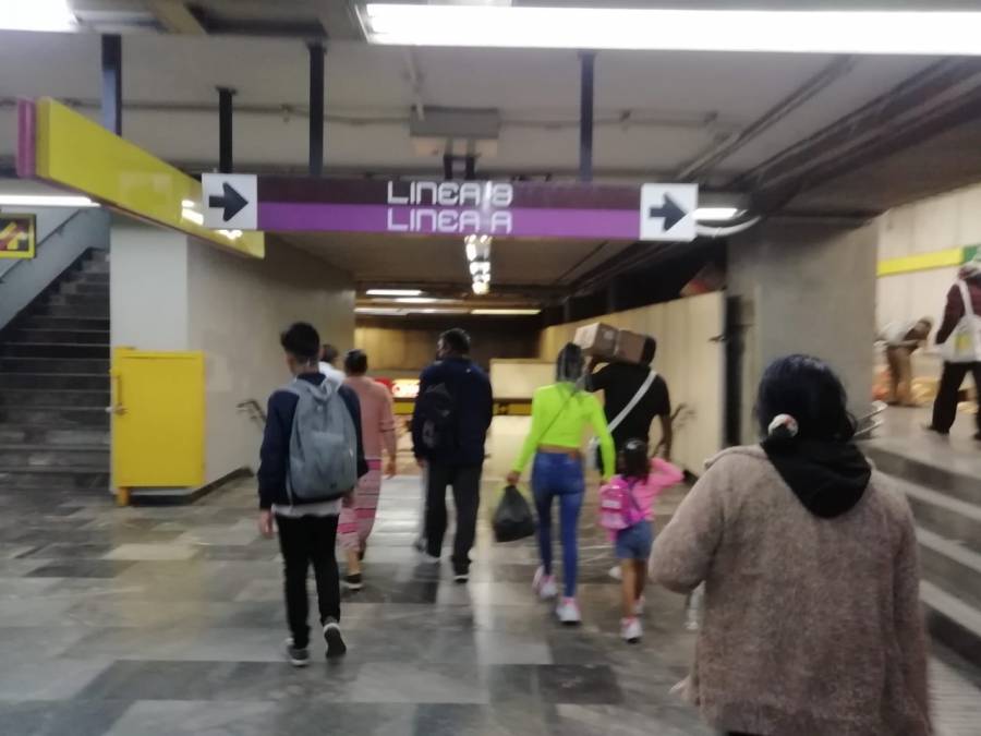 Historias en el Metro: Entre Banderas