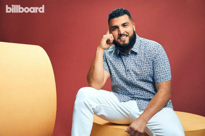 El nuevo anfitrión de “Cultura Clash”, de Billboard, es el latino AJ Ramos, experto en música