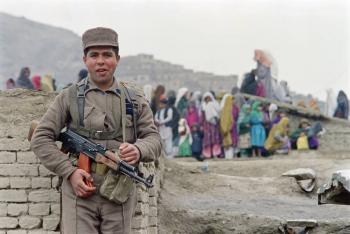 Estado Isl&aacute;mico se atribuye ataque en mezquita de Kabul