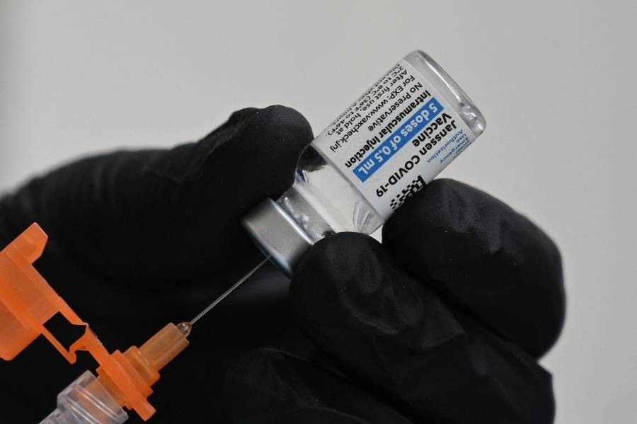 Johnson & Johnson pide a FDA autorizar refuerzo de vacuna anticovid
