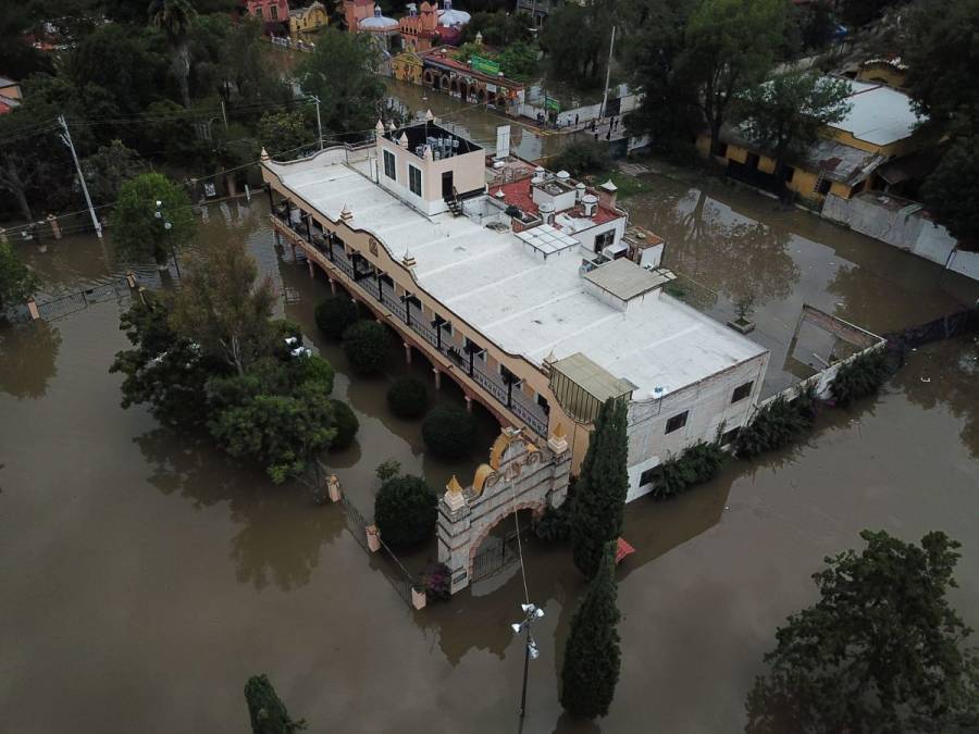 Suman 4 muertos por inundaciones del fin de semana en Querétaro