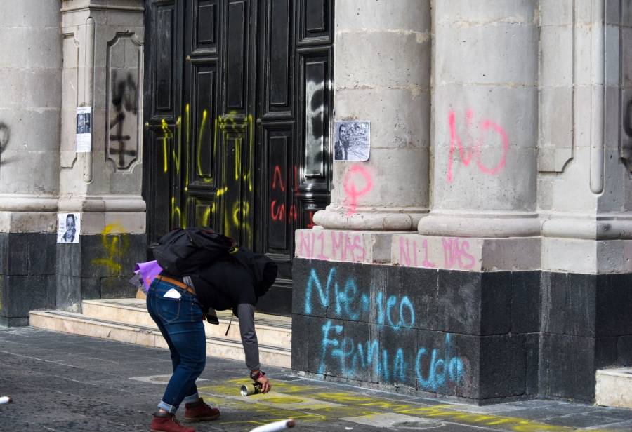 Morena propone trabajo comunitario a quien da&ntilde;e monumentos e inmuebles en marchas