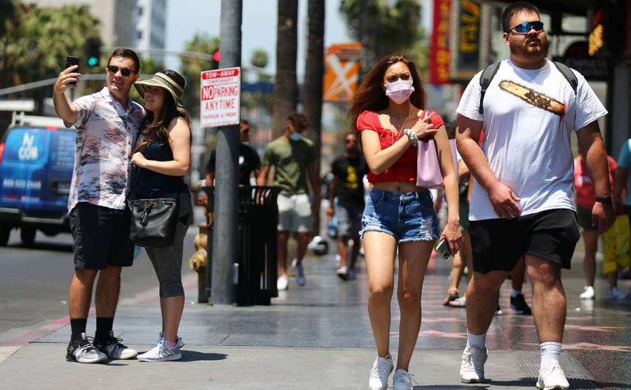 Los Ángeles decreta pase sanitario para restaurantes, bares y cines