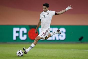 Despu&eacute;s de jugar con el Tri, Ra&uacute;l Jim&eacute;nez no har&aacute; cuarentena en Inglaterra