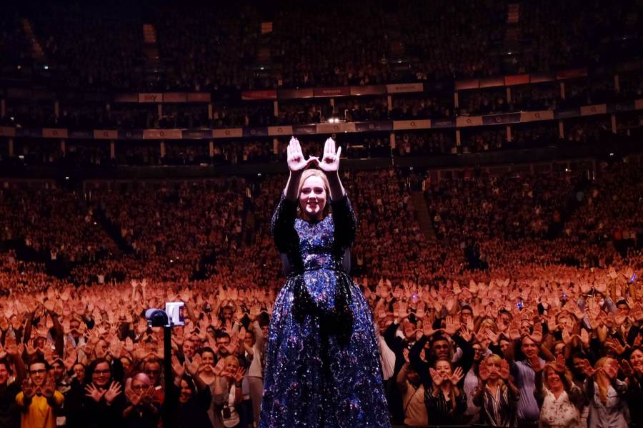 Adele rompe cinco años de silencio en una entrevista-confesión