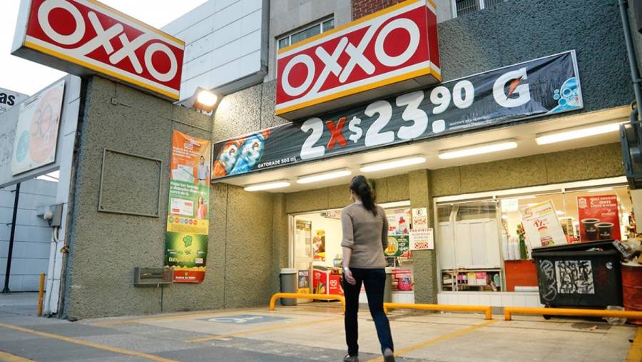 ¿Eres cliente Santander?, ya no vayas al cajero, ve al Oxxo
