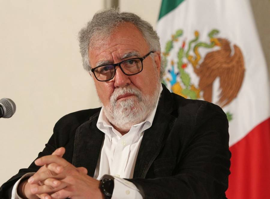 Urgente, creaci&oacute;n de banco nacional de datos gen&eacute;ticos: Alejandro Encinas
