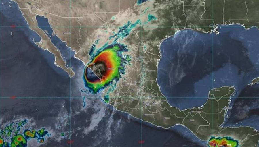 Pamela nuevamente es huracán en costas de Sinaloa