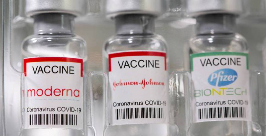 El refuerzo de Moderna o Pfizer funciona mejor para vacunados con J&J: estudio