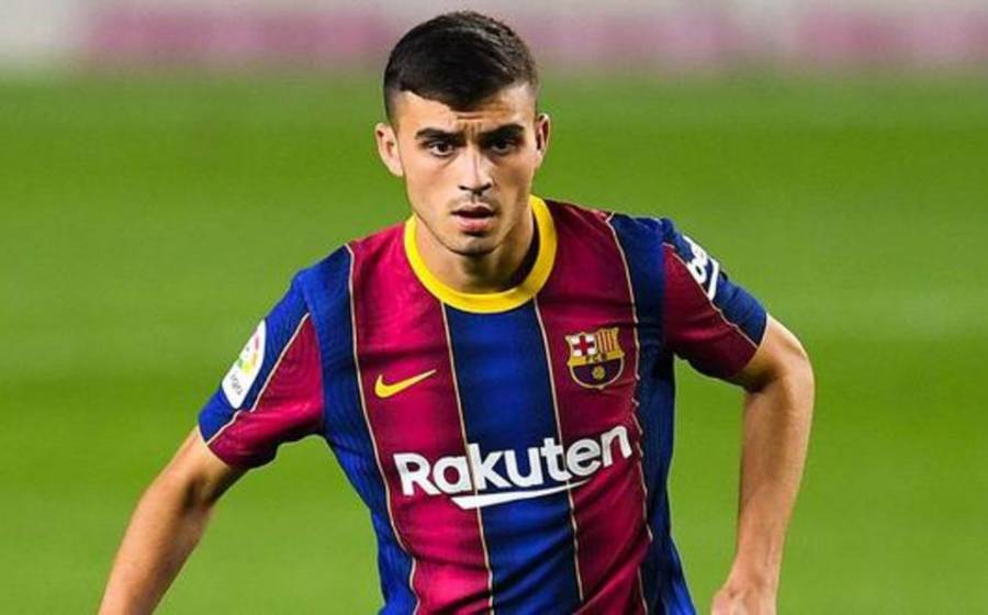 Pedri renueva hasta 2026 con el Barcelona con una cláusula de mil millones de euros