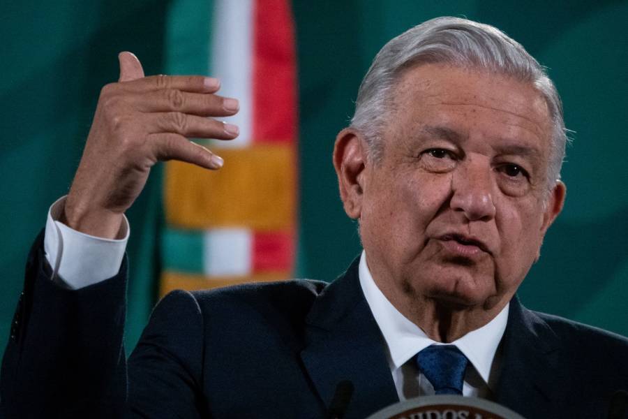 Empresas realizaron engaños con las energías limpias para llevar a cabo negocios sucios: AMLO