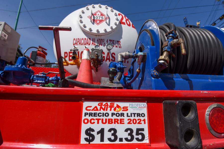 Gaseros terminan paro; reanudan venta este s&aacute;bado