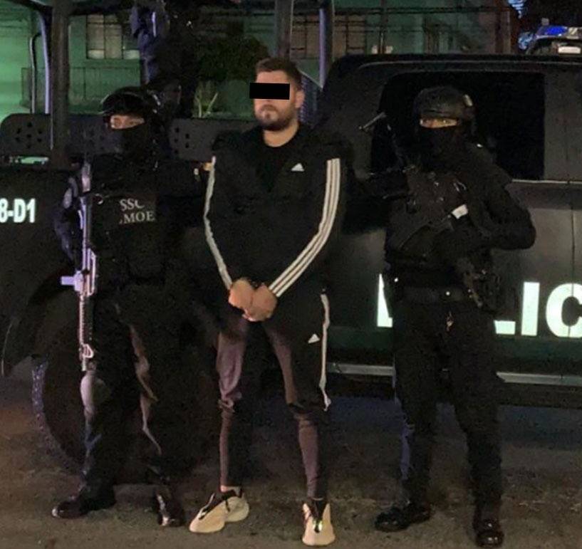 Capturan a cuatro implicados en balacera contra empresario en el AICM