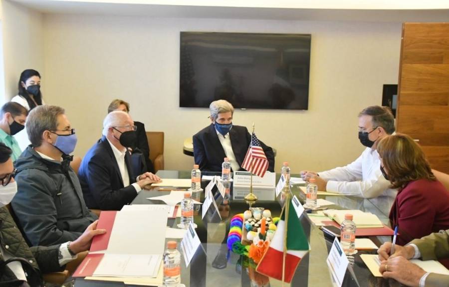 Marcelo Ebrard y John Kerry se reúnen para abordar tema de Sembrando Vida en Centroamérica