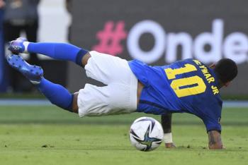 Neymar, lesionado en los aductores, baja con el Par&iacute;s SG contra Leipzig