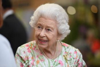 Isabel II acepta “guardar reposo” por consejo de sus m&eacute;dicos