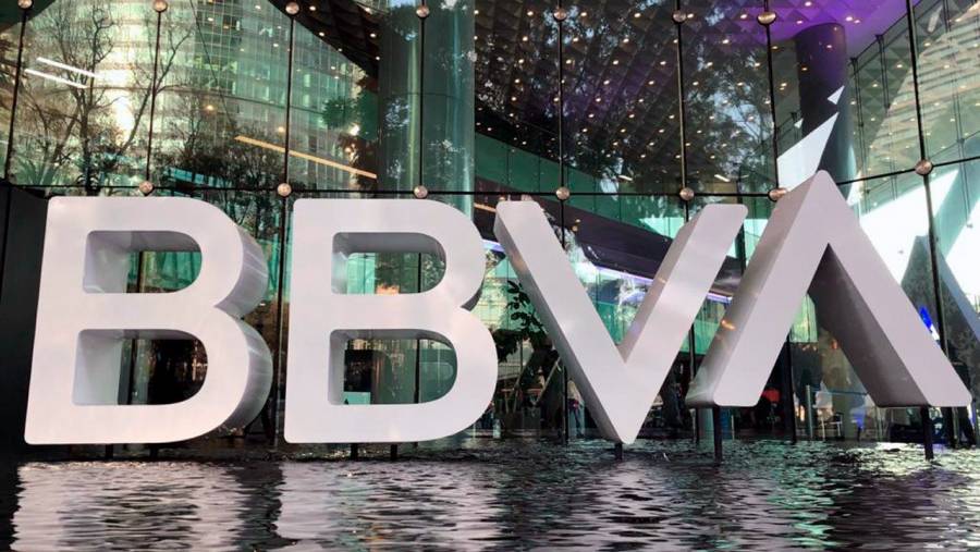 BBVA advierte que ingresos de mexicanos no crecerá durante sexenio de la 4T