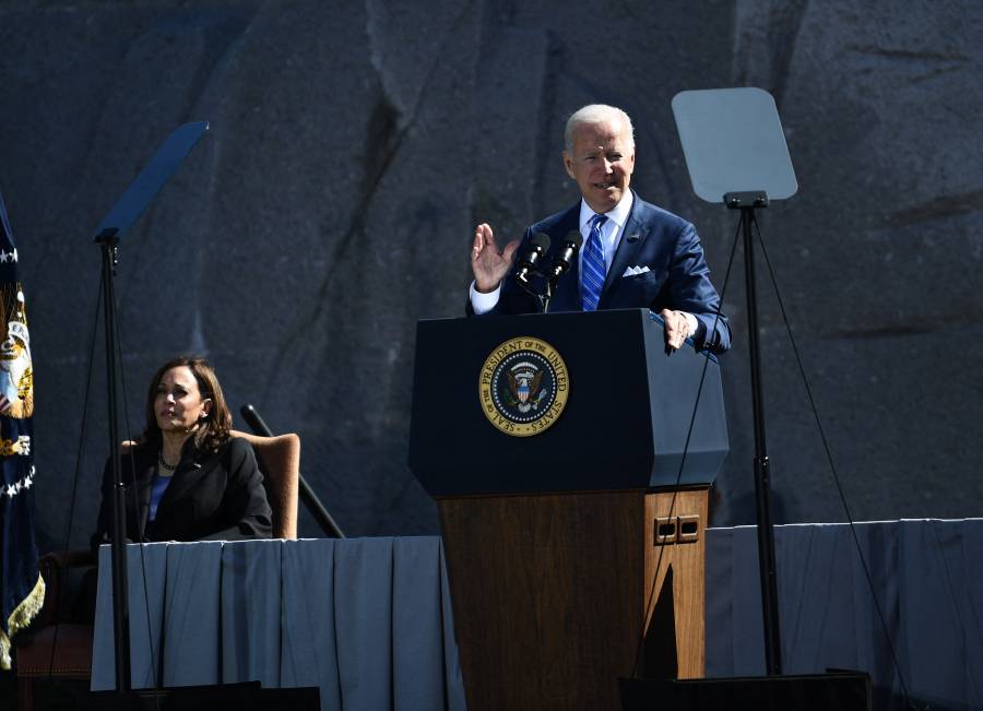 Biden acusa a republicanos de Trump de ser supremacistas blancos