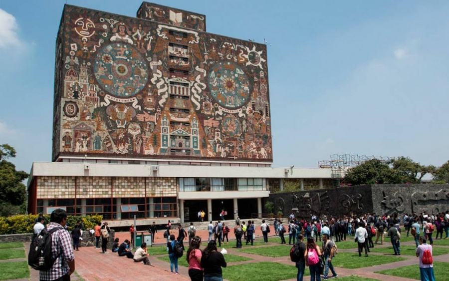 Senadores defienden a la UNAM debido a los comentarios de AMLO