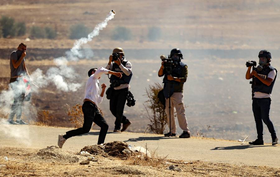 Israel clasifica a seis oenegés palestinas como 