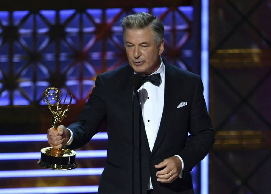 Directora de fotografía fallece en rodaje de “Rust”; señalan a Alec Baldwin