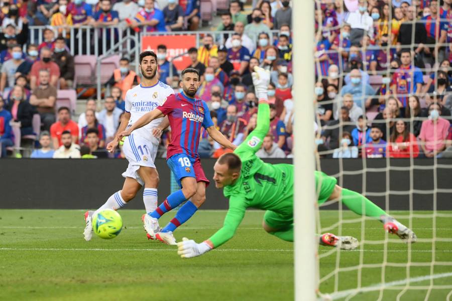 El Real Madrid se lleva el Clásico español ante un Barcelona sin Messi