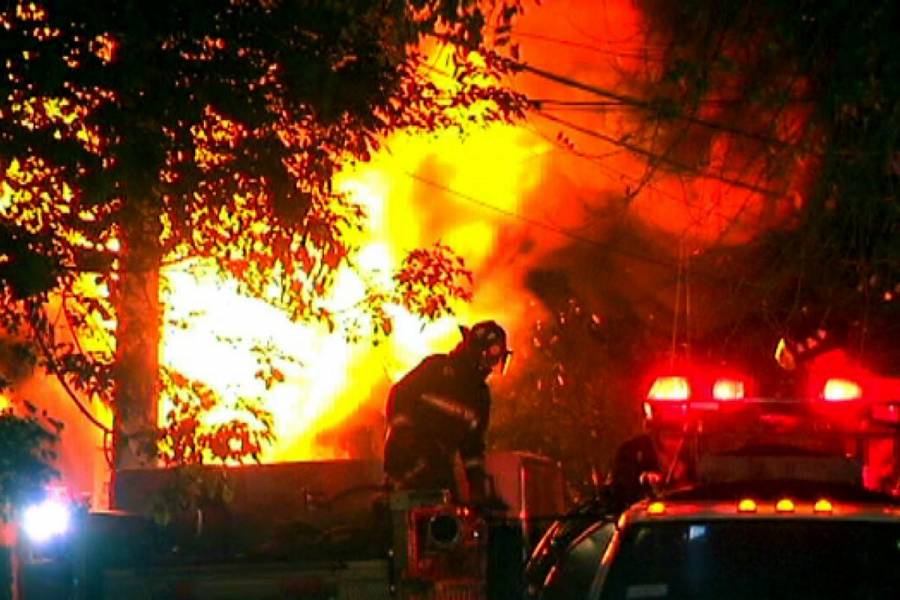 Explosión de pirotecnia en Tultepec deja al menos 4 heridos