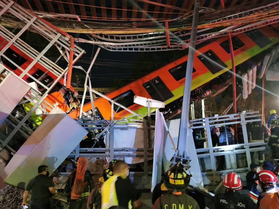 Acuden exfuncionarios a la primer audiencia por colapso en L12 del Metro