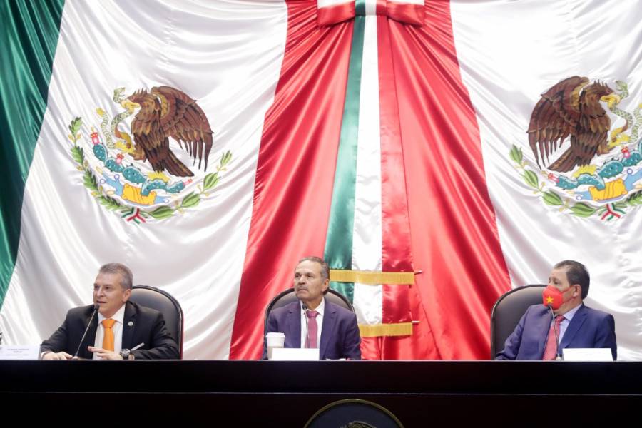 Pemex mantiene pol&iacute;tica de austeridad a diferencia del derroche de administraci&oacute;n pe&ntilde;ista