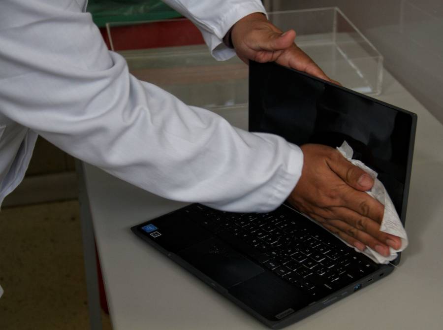 En internet debe existir autorregulaci&oacute;n
