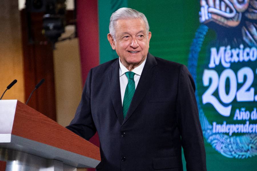 AMLO agradece a legisladores aprobación de Ley de Ingresos