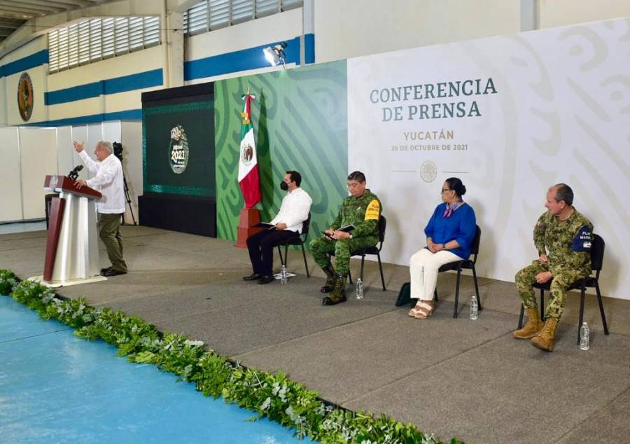 AMLO pide a UNAM hacer marcha pacifista en su contra y no paro de labores