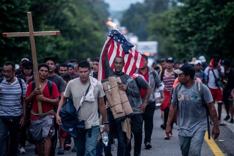 CNDH acompaña el recorrido de la caravana migrante