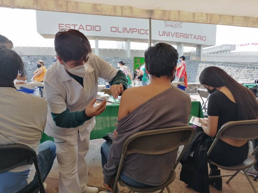 Cierra Estadio Olímpico Universitario etapa de vacunación anticovid con récord