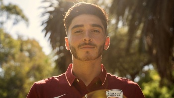 El futbolista Josh Cavallo 