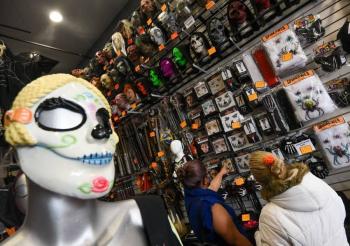¿Qu&eacute; consumen los mexicanos en Halloween y D&iacute;a de Muertos?