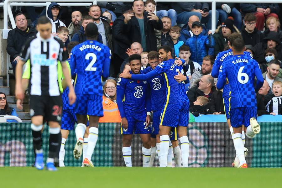 Chelsea refuerza su liderato; tropiezos de Liverpool y Manchester City
