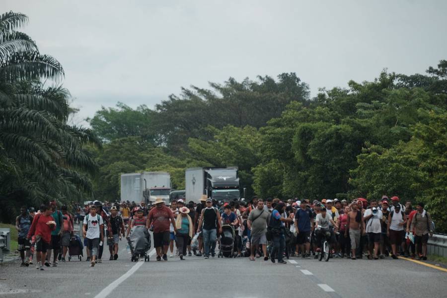 INM tacha de “irresponsables” a l&iacute;deres de caravana migraste por rechazar ayuda