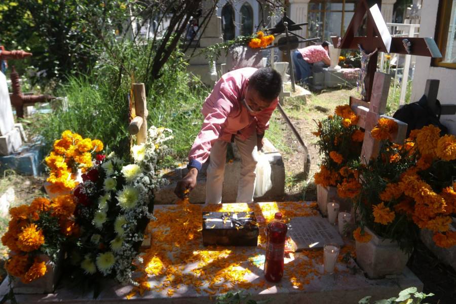 Implementan operativo para vigilar cementerios por Día de Muertos