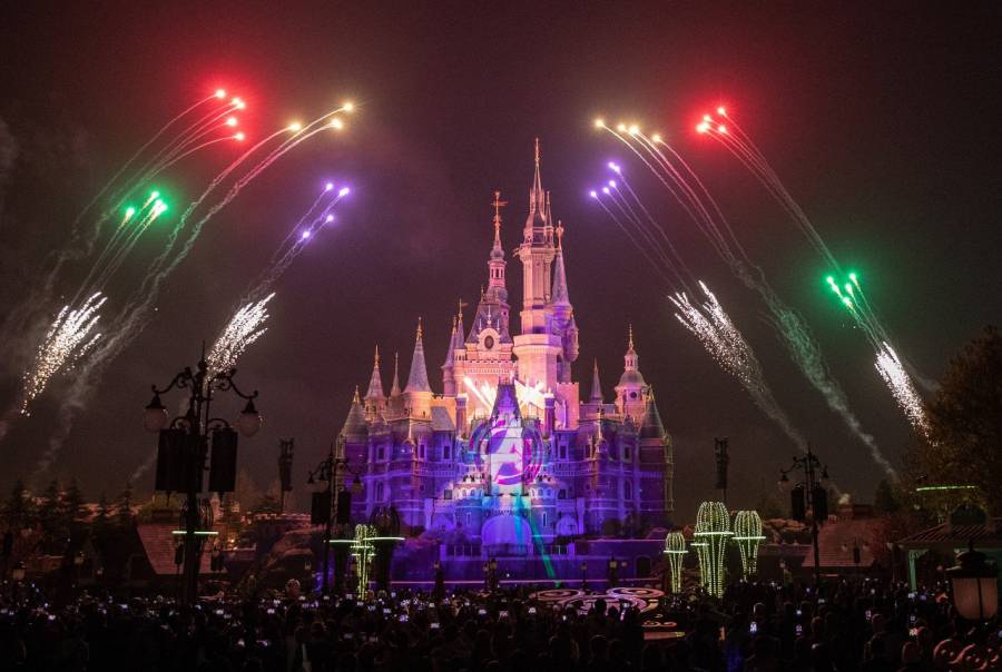 En Shanghái cierra el parque Disneyland por un caso de Covid-19