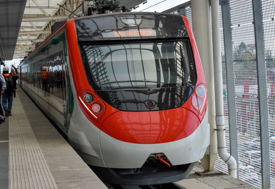 Utilizarán trenes sobrantes del México-Toluca para ampliar Suburbano al AIFA