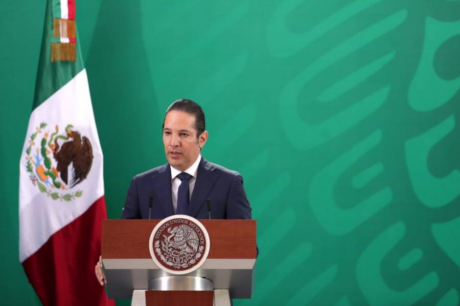 Pancho Domínguez se lanza contra líder panista por “entreguista”